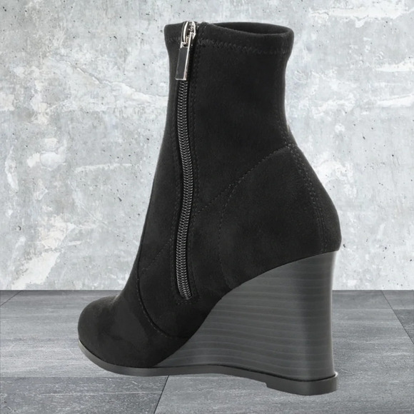 Journee Collection Hepburn wedge heel booties side zip vegan leather BLACK 8.5 - Picture 9 of 13